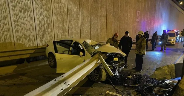 Kadıköy'de otomobil bariyere çarptı! Olay yerine gelip "benim sürücüyüm" diyerek ambulansa bindi