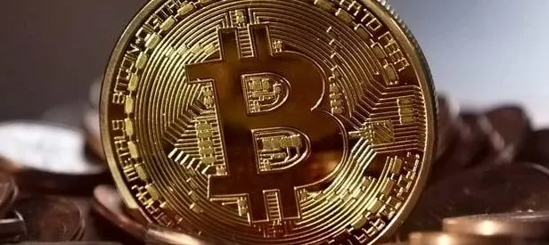 Bitcoin rekor kırdı! 8,200 doların üzerine çıktı