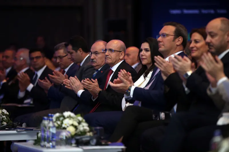 Kamu tasarrufu ses getirdi! Fitch Ratings'ten flaş Türkiye açıklaması: Düşecek, inanıyoruz-7