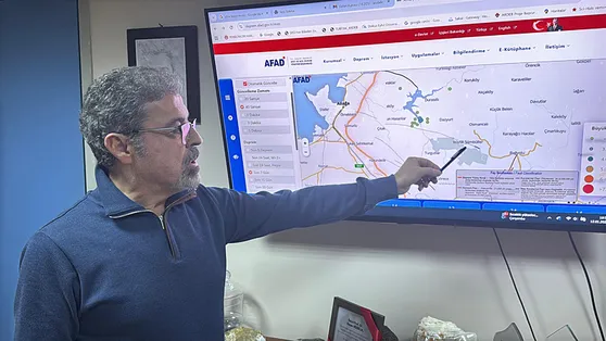 5 günde 10 deprem: Güzelhisar Fayı’ndaki hareketlilik 6,7’yi işaret eder mi? Prof. Dr. Sözbilir açıkladı