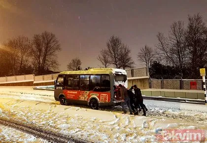 İstanbul’u beklenen Aybar kar fırtınası vurdu! Araçlar yollarda kaldı, otobüs kuyrukları oluştu