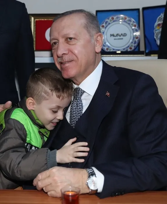 Başkan Erdoğan asker eşinin talebini dinledi-2