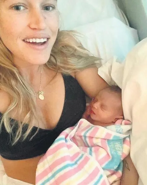 olen-kocasindan-hamile-kaldi-1635634593827.jpeg Ölen kocasından hamile kaldı-1