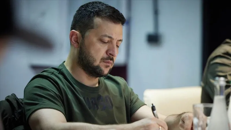 Biden gitti Zelenskiy tutuştu: "Savaşın hızlı bir şekilde sona ermesi Ukrayna için bir kayıp"-3