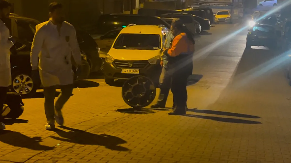 Esenyurt'ta oto yıkamacıda silahlı kavga: 1 kişi hayatını kaybetti