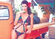 Deniz Akkaya estetik harikası olduğunu itiraf etti!