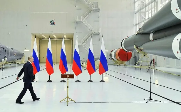 Rusya Devlet Başkanı Vladimir Putin'den flaş yaptırım açıklaması: Rusya da sorunlar yaşıyor ancak yeni fırsat pencereleri açılıyor-1