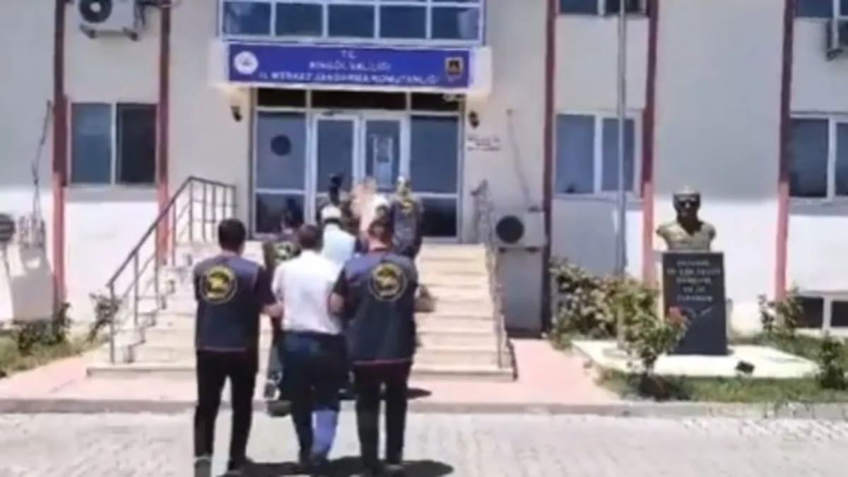 İçişleri Bakanı Ali Yerlikaya açıkladı! JASAT 20 yıllık cinayetin faillerini yakaladı