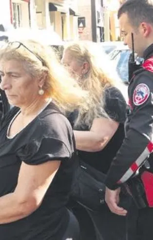 Güpegündüz kapkaç şoku