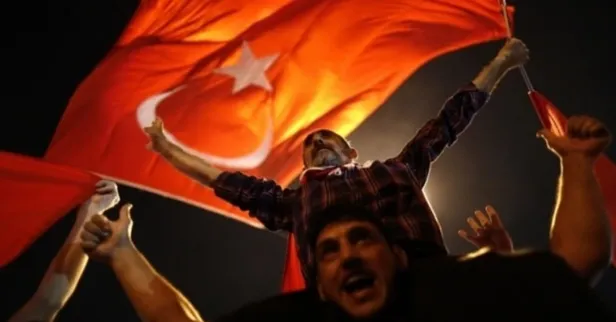 15 Temmuz resimli mesajları 2020 - 15 Temmuz en güzel ve özlü mesajları Whatsapp SMS cep telefonu-6