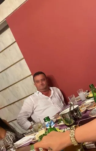 Antalya'da skandal! Ağır ceza hakimi yargıladığı sanıkla içki masasında görüntülendi