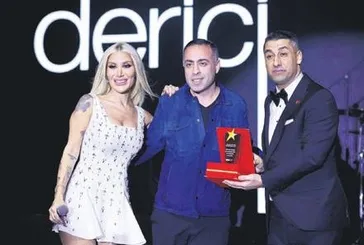 Badireleri atlattım! İrem Derici sahneyi salladı