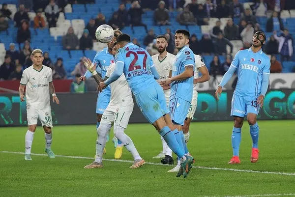 firtina-evinde-cok-rahat-trabzonspor-3-0-giresunspor-mac-sonucu-1672945832617.jpeg