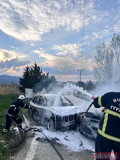 Burdur’da feci kaza! Araçlar hurdaya döndü