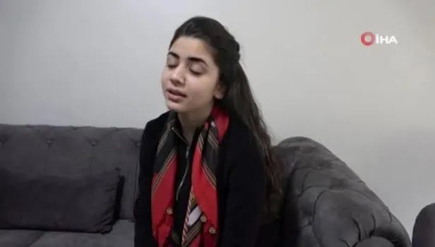 Heyamo adlı türküyü seslendiren Ceren Ece Öksüz, Başkan Erdoğan ile aralarında geçen diyaloğu anlattı