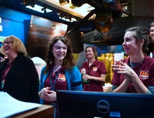 NASA'nın uzay aracı InSight Mars'a indi | İşte ilk fotoğraf
