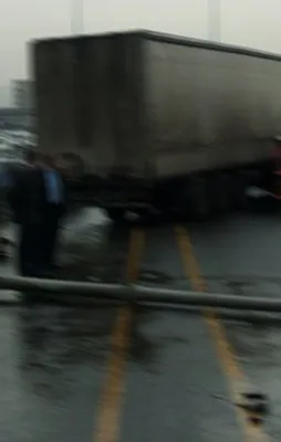 İstanbullular dikkat! E-5'te trafiği durduran kaza