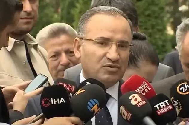 Son dakika: Polise yumruk atan DBP'li Salihe Aydeniz'in fezlekesi TBMM'de!