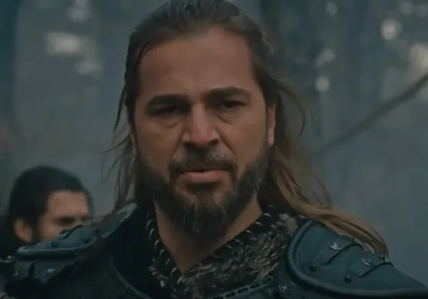 Diriliş Ertuğrul 101. yeni bölümde şaşırtan gelişme! Diziye veda ediyor-14