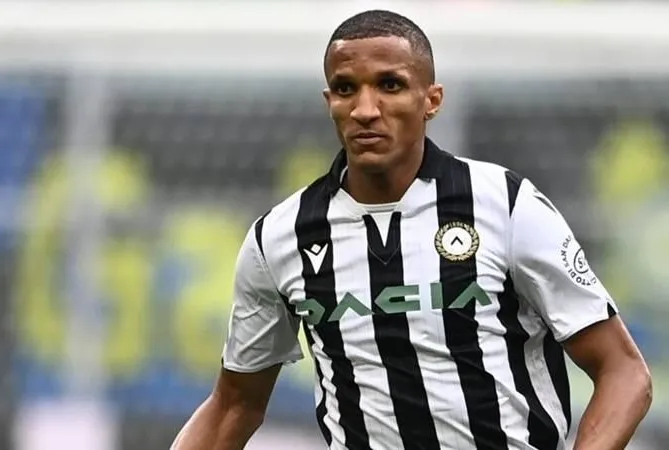 Becao için bir daha masada