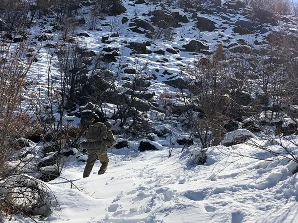 son-dakika-eren-11-sehi-ormanlari-operasyonunun-dugmesine-basildi-2-ilde-yuzlerce-personel-katiliyor-1614149911151.jpeg SON DAKİKA! Eren-11 Sehi Ormanları operasyonunun düğmesine basıldı! 2 ilde yüzlerce personel katılıyor-2