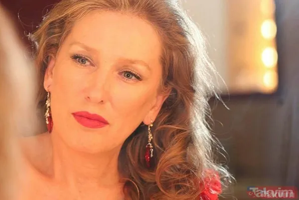 Suzan Kardeş’in gözünden sakındığı kızı hayran bıraktı! Yeşilçam yıldızı Türkan Şoray’ın ‘Benim de kızım sayılır’ dediği Begüm’e bakın! - 3