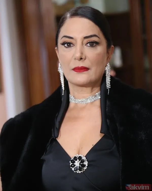 20 yıl aynı yastığa baş koymuşlar! Üç Kız Kardeş’in Rüçhan’ı Veda Yurtsever’in eski eşi bakın kim! Meğer Kınalı Kar’ın yıldızıyla... - 5