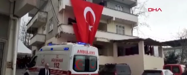 Samsun Canike şehit ateşi düştü! Uzman Onbaşı Tayfun Pekerin ailesine acı haber verildi
