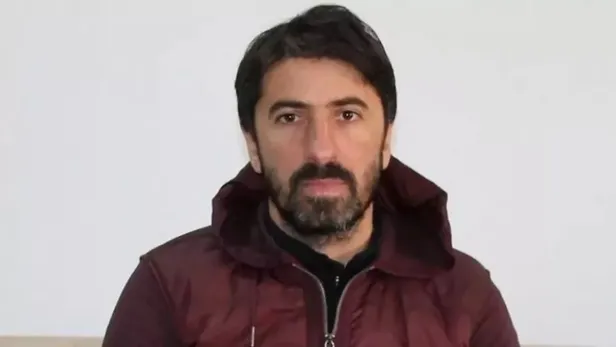 zafer-biryol-kimdir-hangi-takimlarda-oynadi-feto-uyesi-futbolcu-zafer-biryol-yakalandi-mi-nerede-yakalandi-1666250238632.jpeg Zafer Biryol kimdir, hangi takımlarda oynadı? FETÖ üyesi eski futbolcu Zafer Biryol YAKALANDI MI, nerede yakalandı?-5