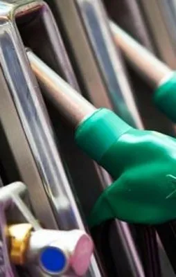 Benzine indirim olacak mı?