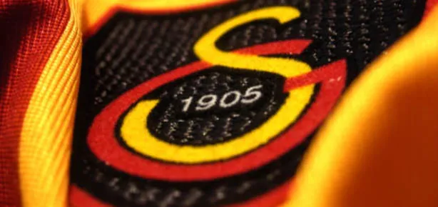 Galatasaray bu haberle sarsıldı!