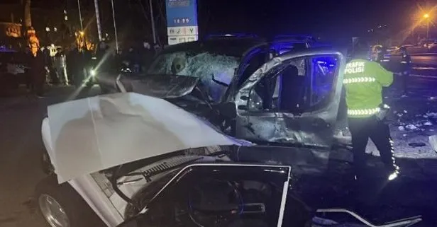 Zonguldak’ta feci kaza! 3 araçtan 1’i ikiye bölündü: Ölü ve yaralılar var