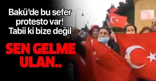 SON DAKİKA: Azerbaycan’da Rus askerleri protesto edildi: Rusya git Türkiye kal