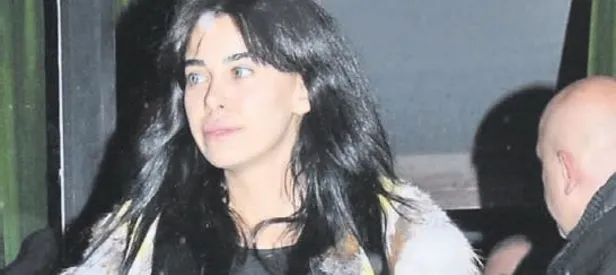 Asena bebek istiyor!