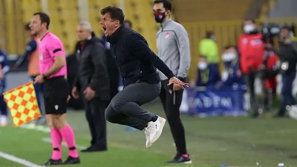 Fenerbahçe'de Emre Belözoğlu, Kayseri maçı sonrası görevini bırakmaya hazırlanıyor-2
