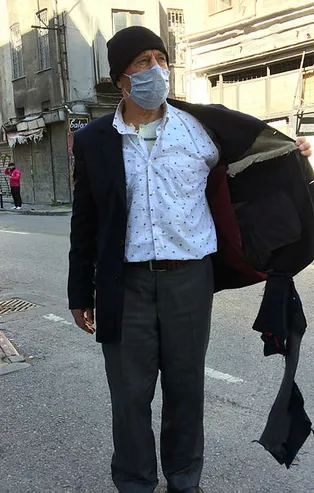 Bu nasıl vicdansızlık! Bayram sabahı yaşlı adamın zekât parasını gasp ettiler