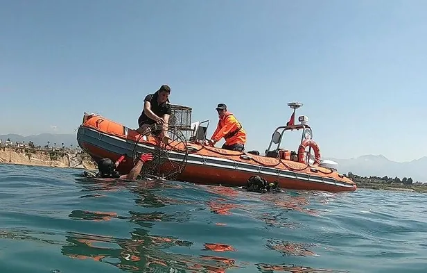 Son dakika: Hatay'da yasa dışı balık avlayan 3 kişiye 13 bin lira ceza-4