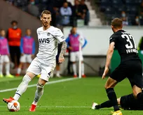 Fenerbahçe’de Serdar Aziz’e yeni sözleşme opsiyona takıldı