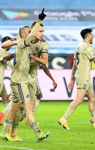 Fener’in rakibi Ersun Yanal!