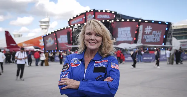 Eski NASA Başkanı Kimberly Robinson TEKNOFEST İstanbul'u öve öve bitiremedi: Harika bir etkinlik