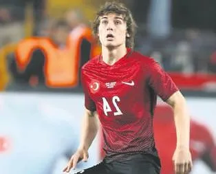 Çağlar’ı köln kaptı!