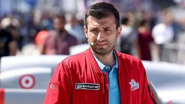 kilicdaroglundan-teknofeste-riyakar-ziyaret-madem-bu-kadar-samimi-siha-karsiti-sezgin-tanrikulunu-neden-partid-1661964655772.jpeg Kılıçdaroğlu'ndan TEKNOFEST'e riyakar ziyaret! Madem bu kadar samimi SİHA karşıtı Sezgin Tanrıkulu'nu neden partiden göndermiyor?-6