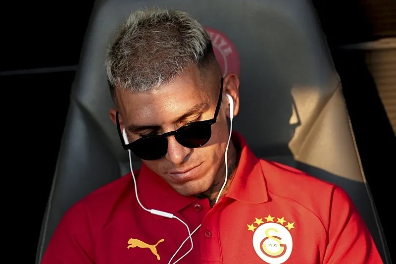 1785857588248.jpeg Lucas Torreira'ya yumrukla saldırmıştı: İstenen ceza belli oldu! Olayın sebebi kız meselesi-4