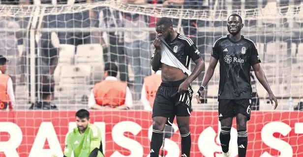 Beşiktaş Konferans Ligi’nde 2-0 öne geçtiği maçta Lugano’ya boyun eğdi! Taraftarlardan ’Yönetim istifa’ protestosu...