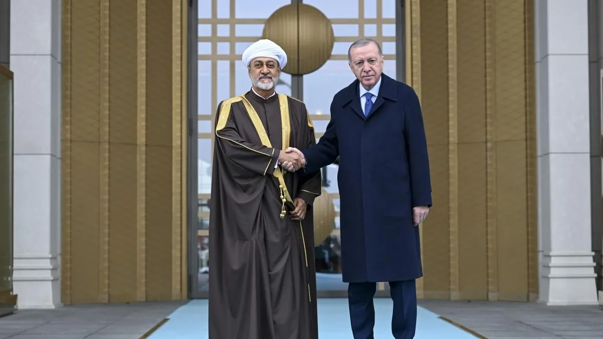 baskan-erdogandan-bayram-diplomasisi-umman-sultani-ile-gorustu-filistin-vurgusu-1779712693295.jpeg Başkan Erdoğan'dan bayram diplomasisi! Umman Sultanı ile görüştü: "Filistin" vurgusu-2