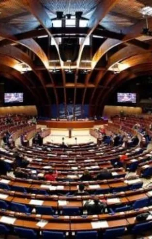 Küstah Avrupa'dan İslam dini kararı!