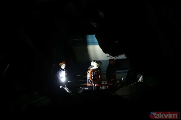 Son dakika: Ankara'da tren kazası! Yüksek Hızlı Tren ile banliyö treni çarpıştı - 16