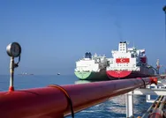 SON DAKİKA: Türkiyenin ilk LNG yüzer sıvı doğal gaz depolama ve gazlaştırma gemisi Ertuğrul Gaziye ilk nakil başladı