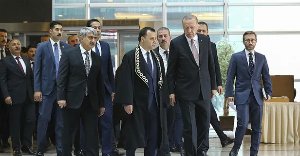 Başkan Erdoğan AYM'de yemin törenine katıldı