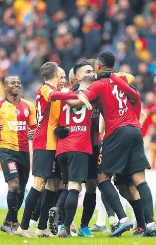 Fatih Terim'den flaş Vedat Muriç açıklaması: Yanlış yapan cezasını çeker